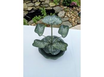 Very Pretty Lily Pad Stlye Water Fountain (brand New)