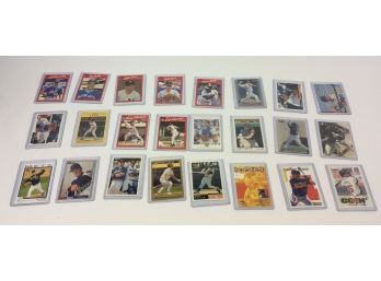 Mixed Lot Baseball Cards Mike Piazza Giambi Glavine (Lot22)