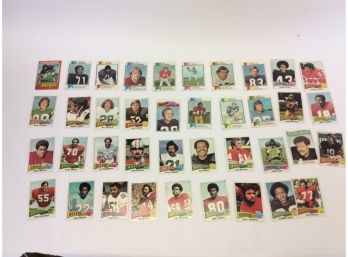 Vintage Football 1975 Topps Chewing Gum Trading Cards  (Lot38)