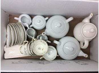 Large Lot Porcelain Ceramic Teacups Saucers