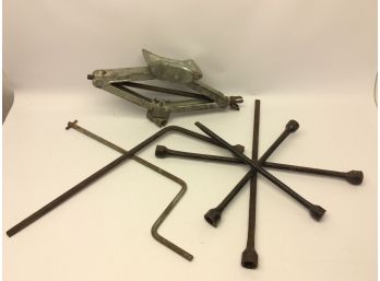 Scissor Jack Lug Wrenches Tools