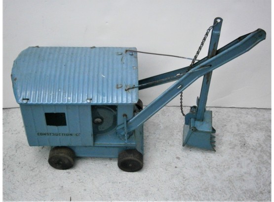 'CONSTRUCTION CO.' Toy Steam Shovel By STRUCTO