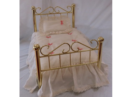 1990s 18' American Girl Doll Victorian Brass Bed, Mattress & Bedding Set