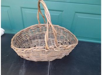 Willow Basket Old