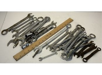 Lot Of Miscellaneous Wrenches