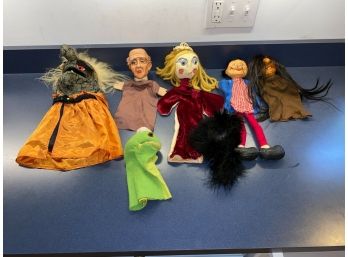Lot Of 6 Vintage/Antique Puppets. Old Woman, Fairy Princess, Frog, Bald Man, Witch, Plus.