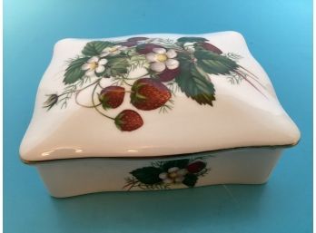 Vintage Hammersley Strawberry Ripe Covered  Rectangular Floral Trinket Box