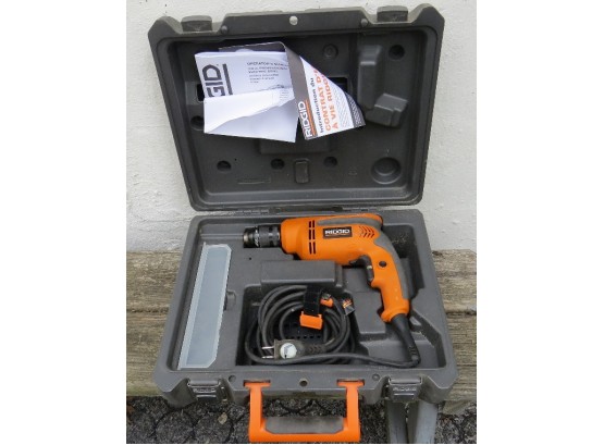 Rigid R7000 3/8' Professional Electric Drill With Case - In Working Condition