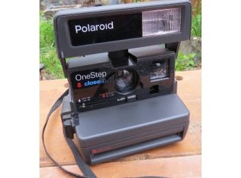 Polaroid One - Step Close-up Camera