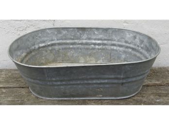 Cubasa Galvanized Steel Oval Tub With Handles
