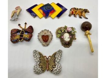 8 Vintage Pins Brooches