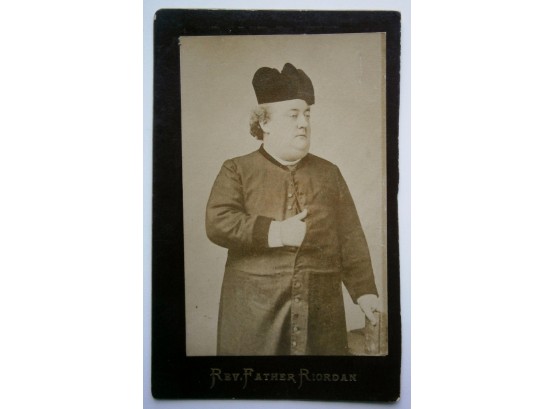 19th Cent. Cabinet Photo Of Rev. Father Riordan