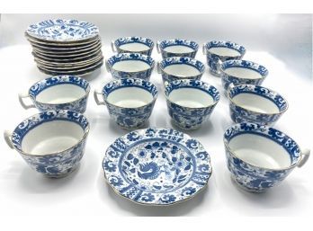 Set 12 Porcelain Tea Cups & Bowls, Japan