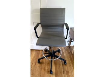 Vinyl Office High Chair