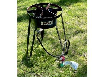 Bayou Classic High Pressure Outdoor Stove With Windscreen - Base Only