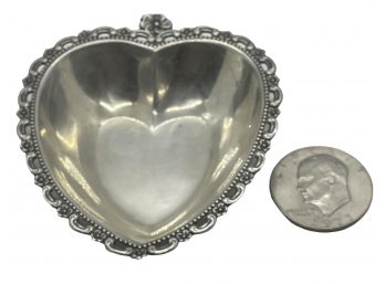 Sterling Silver Heart Shaped Ring /Trinket  Holder 1.32 Toz