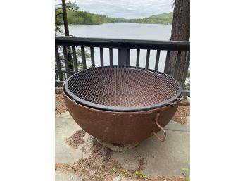 Large Iron Cauldron Fire Pit Garden Bowl 41x22.5 With Grate Cover