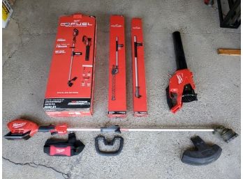 Milwaukee Trimmer And Leaf Blower Set With Battery And New Hedge Attachments