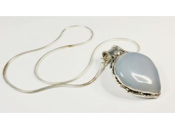 Huge 23.7g Sterling Silver MOON Stone Pendant And Necklace
