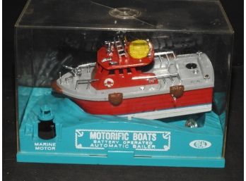 RARE 1963 Ideal Motorific Boat Mighty Blaze In Original Case