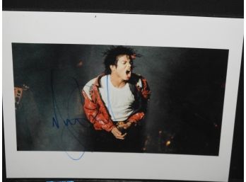 Signed 8x10 Michael Jackson Photo With COA