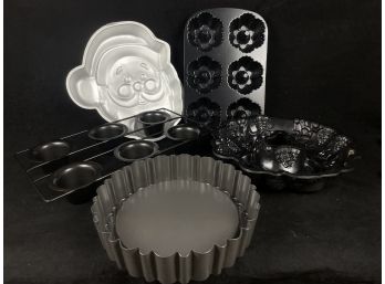 Cake Form And Muffin Pan Lot