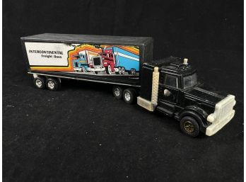 Vintage Tootsie Toy Chicago USA Semi Truck & Trailer Intercontinental  Freight
