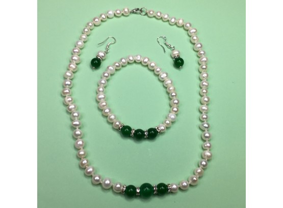 Fabulous Four (4) Piece Genuine Cultured Baroque Pearl & Jade Bead Gift Set - Necklace - Bracelet & Earrings !