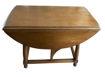 Vintage Drop Leaf Solid Maple Side Table 28' X 23' Opened 30' X 26' With Sides Down Height Is 23'