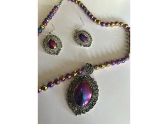 Glorious NECKLACE & MATCHING EARRINGS SET