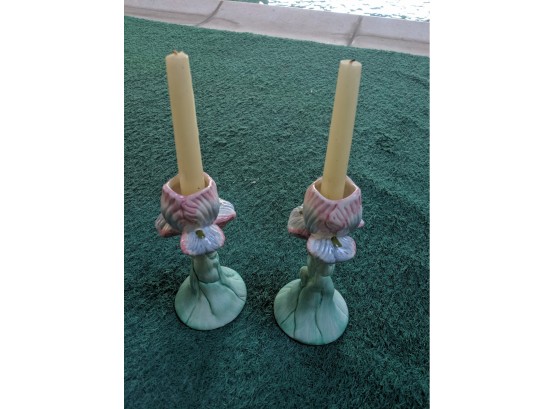 Pretty Looking Pink & Blue Flower Bud Candle Holders