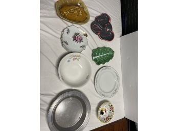 Beautiful Lot Of Various Kitchen Plates And Blows. Set Of 3 Rose Tea Plates Bermuda Pottery Dimond Stone B2