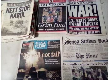 Lot Of 2001 Newspapers:  Daily News, The Norwalk Hour, USA Today, Conn Post  CART