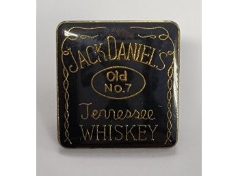 JACK DANIELS TENNESSEE WHISKEY LAPEL PIN BASE METAL