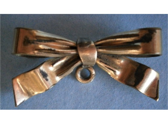 Vintage Ribbon Shaped Pin