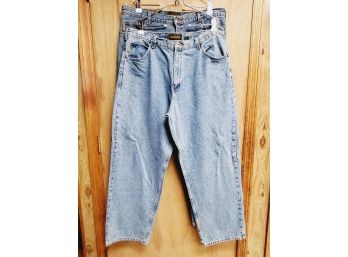 Two Pair Of Timberland Men's 100 Cotton Denim Pants - Size 40 X 32