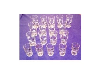 Hazel Atlas Vintage Drinks Glasses With Antique Automobiles And Carriages