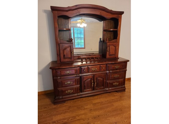 Dresser And Hutch With Mirror