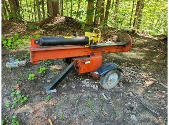 Bravo Wood Splitter  26 Ton 8hp Made By Brave Very Good Condition