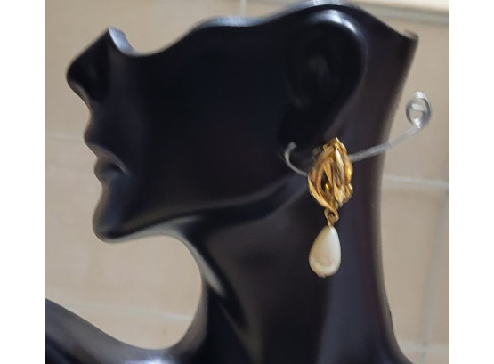 Stylish Simulated Teardrop Pearl Goldtone Clip Earrings