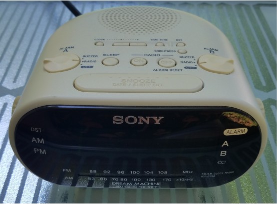Sony Clock Radio AM/FM  Tested Works