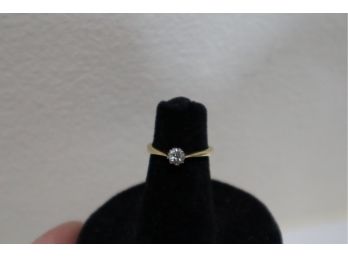 14K Yellow Gold With Diamond Pinkie Ring Or Child's Ring Size 3