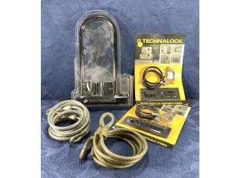 Secure Your Stuff - Cables & Locks - Technalock Set (1 Keyed & 1 Combination Lock)