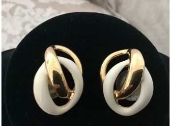 Napier Interlocking Gold Tone Earrings - Lot #21