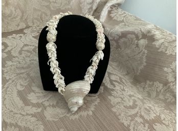 Seashells By The Seashore Necklace - Lot #13
