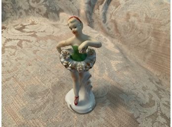 Vintage Graceful China Ballerina