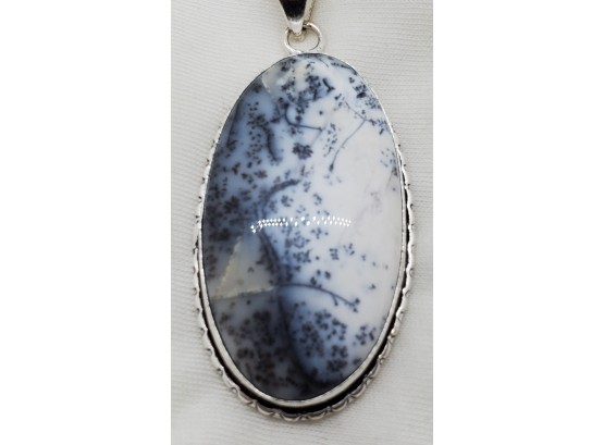 18' Silver Plated Necklace With Gorgeous Dendrite Opal~ 1 3/4' X 1'