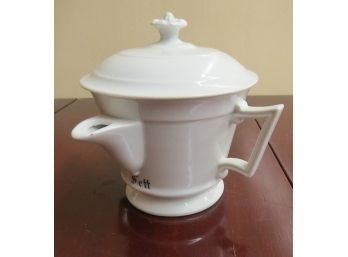 Porcelain Mager / Fett Double Handled Lidded Mug Or Cup With Pouring Spouts - Lean / Fat Translation