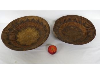 Pair Of Late 19th C. Native American Indian Woven Grass Baskets - Sawtooth Wheel Geometric Designs