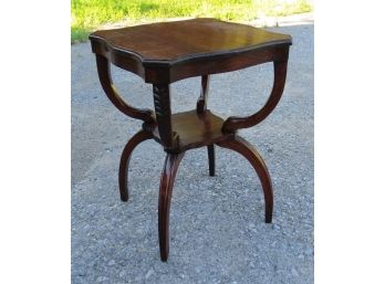 Pinch Waisted Quatrefoil Top Mahogany Side Or End Table With Spider Legs